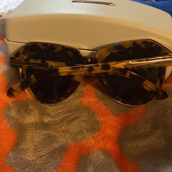 Karen Walker “one astronaut” tortoise shell sunglasses.NWOT&case w/warranty card - Picture 2 of 6
